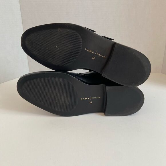 Zara Trafaluc NWOT Black Ankle Boots with Floral Embroidery Buckle Straps US 6 - Picture 3 of 9